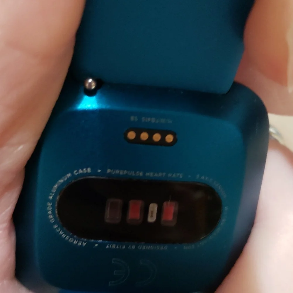 FitBit - Picture 4 of 11